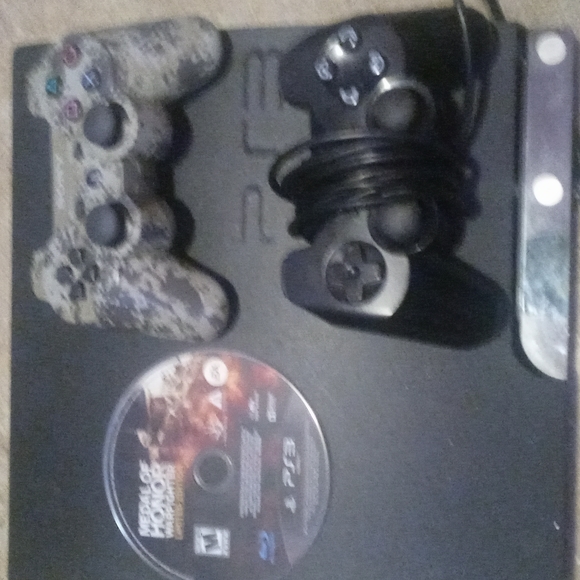 PS3 - Picture 2 of 5